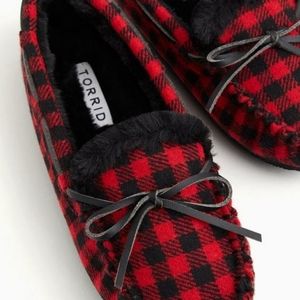 TORRID These buffalo plaid slippers